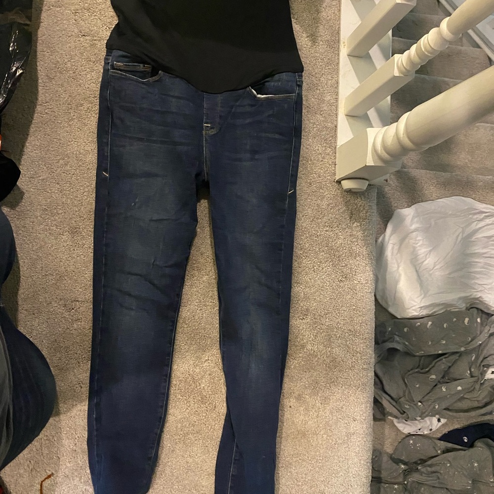 Good American good legs maternity jeans